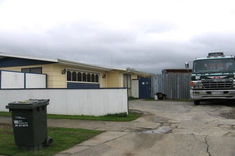 Photo of property in 45 Acacia Street, Kelvin Grove, Palmerston North, 4414