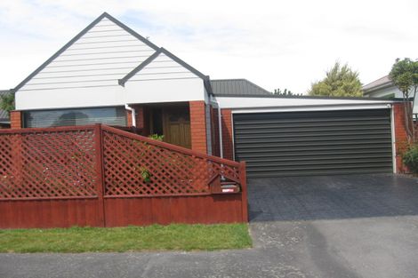 Photo of property in 2/22 Percival Street, Sydenham, Christchurch, 8023