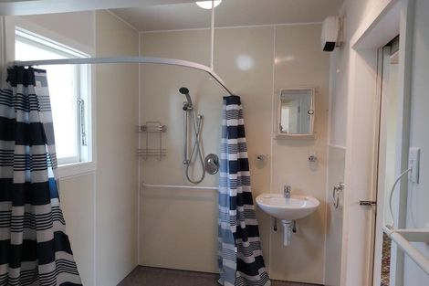 Photo of property in 827 Ferry Road, Woolston, Christchurch, 8023