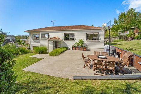 Photo of property in 10 Kenneth Hopper Place, Manly, Whangaparaoa, 0930