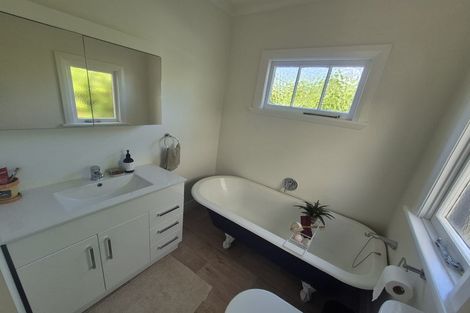 Photo of property in 70 Russell Street, Stepneyville, Nelson, 7010