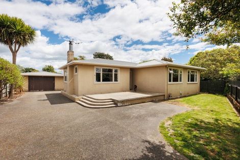 Photo of property in 25 Galway Avenue, Hokowhitu, Palmerston North, 4410