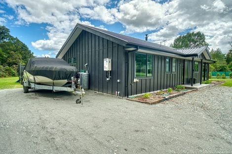 Photo of property in 5 Fairway Drive, Moana, 7872