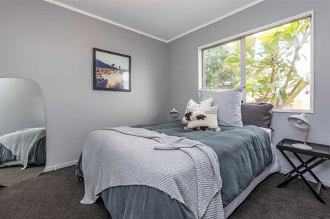 Photo of property in 1/183a Coxhead Road, Wattle Downs, Auckland, 2103