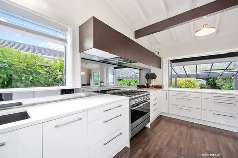 Photo of property in 8 Nicholson Road, Khandallah, Wellington, 6035