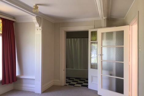 Photo of property in 22 Shakespeare Road, Bluff Hill, Napier, 4110