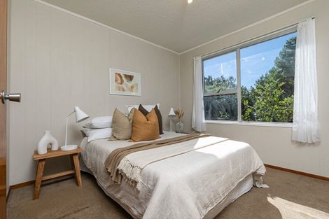 Photo of property in 22 Glen Road, Ranui, Auckland, 0612