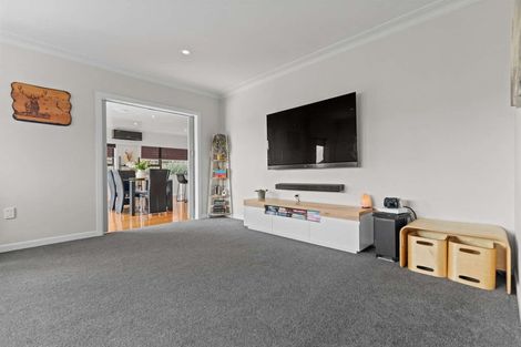 Photo of property in 10 Coronation Avenue, Pukekohe, 2120