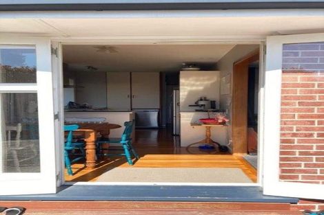 Photo of property in 6 Geelong Place, Burnside, Christchurch, 8053