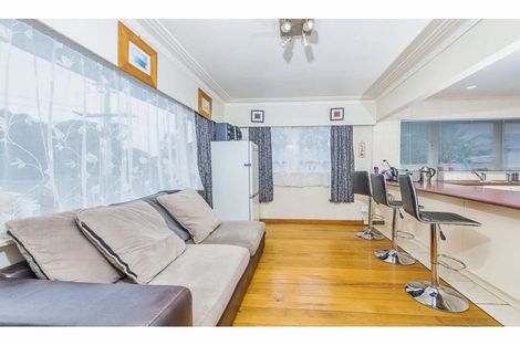 Photo of property in 1/88 Mcannalley Street, Manurewa East, Auckland, 2102