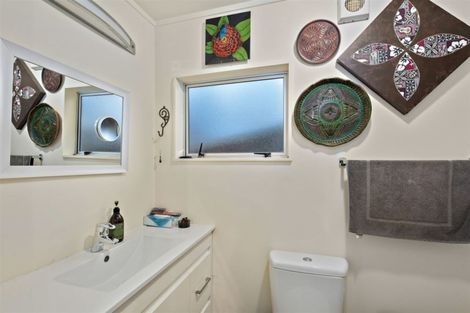 Photo of property in 42a Forest Hill Road, Henderson, Auckland, 0612