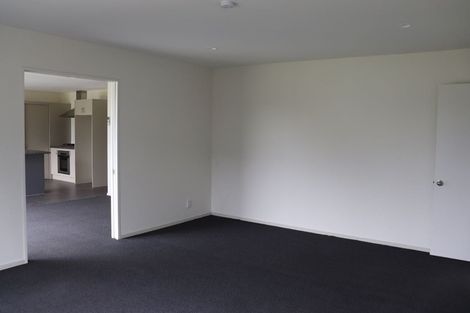 Photo of property in 2 Little Oaks Drive, Yaldhurst, Christchurch, 8042