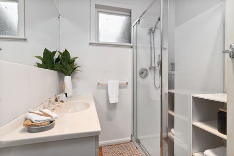 Photo of property in 34 Kempton Street, Greytown, 5712