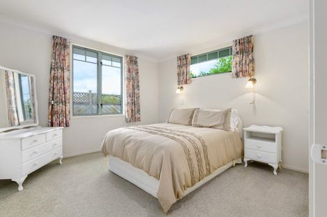 Photo of property in 12 Bryce Street, Cambridge, 3434