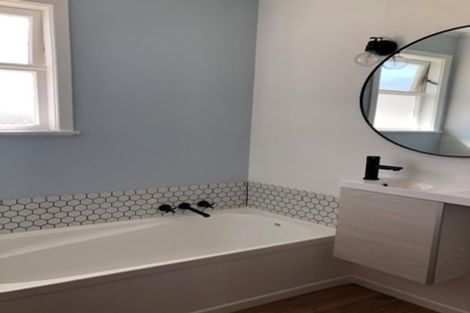 Photo of property in 1 Oriana Place, Highbury, Palmerston North, 4412