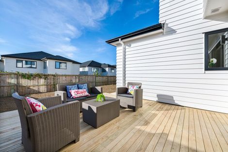 Photo of property in 86 Ksenia Drive, Flat Bush, Auckland, 2019