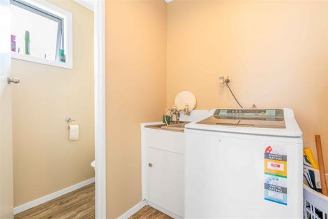 Photo of property in 10 Lauder Crescent, Heidelberg, Invercargill, 9812