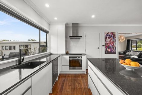 Photo of property in 318 Kennedy Road, Onekawa, Napier, 4110