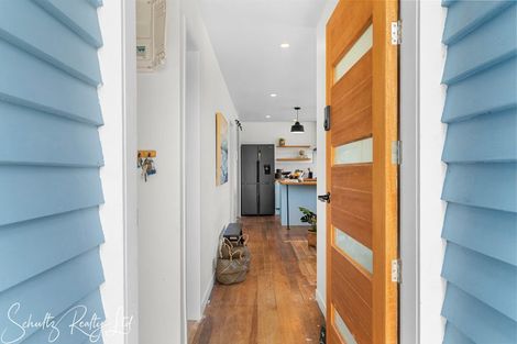 Photo of property in 19 Whaka Street, Maungaturoto, 0520