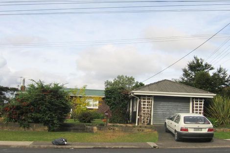 Photo of property in 120 Rosier Road, Glen Eden, Auckland, 0602