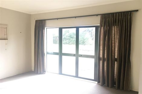 Photo of property in 18 Sinton Road, Hobsonville, Auckland, 0618