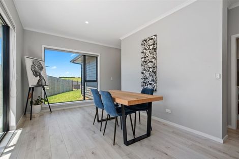 Photo of property in 11 Paiaka Place, Rototuna North, Hamilton, 3210