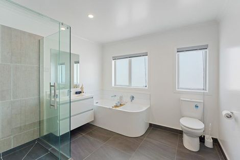 Photo of property in 29 Gallipoli Place, Paraparaumu, 5032