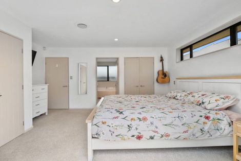 Photo of property in 20 Falconridge Place, Shirley, Christchurch, 8061