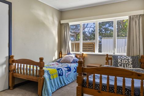 Photo of property in 90 Tamatea Road, Taupo, 3330