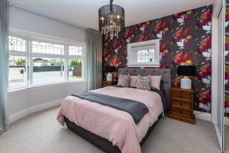 Photo of property in 74 Selwyn Street, Somerfield, Christchurch, 8024