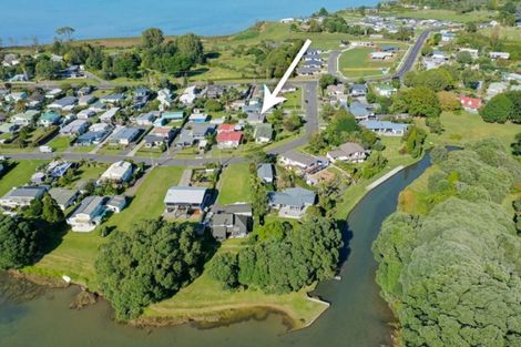 Photo of property in 41 Roretana Drive, Athenree, Katikati, 3177