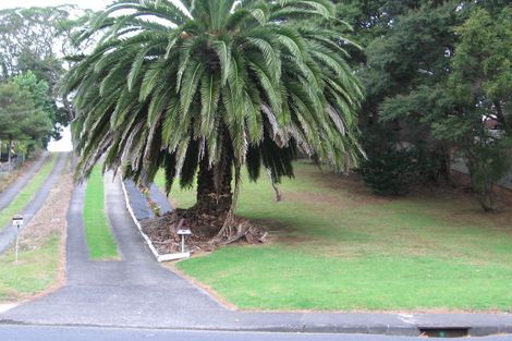Photo of property in 82 Millbrook Road, Henderson, Auckland, 0612