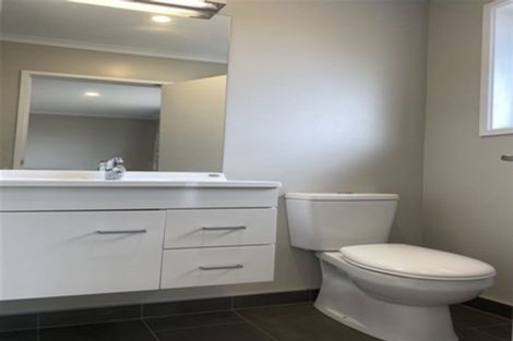 Photo of property in 4 Lockwood Street, Halswell, Christchurch, 8025