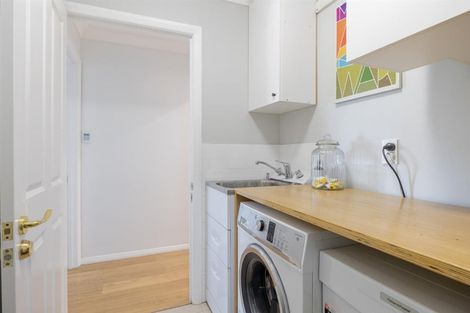 Photo of property in 603 Peak Road, Helensville, 0875