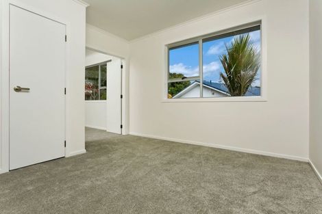 Photo of property in 7 Bryers Place, Bayview, Auckland, 0629