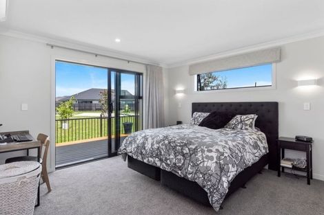 Photo of property in 20 Naeo Close, Papamoa Beach, Papamoa, 3118