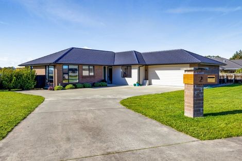 Photo of property in 2 Biron Place, Stratford, 4332