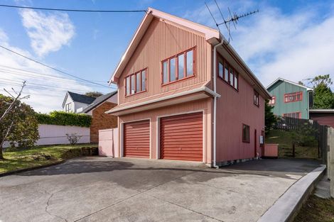 Photo of property in 41 Kawerau Avenue, Devonport, Auckland, 0624