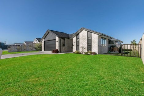Photo of property in 16 Wahaika Way, Papamoa Beach, Papamoa, 3118