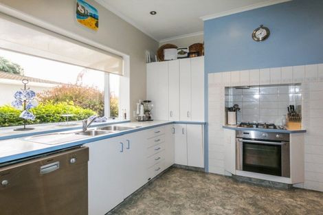 Photo of property in 87 Meeanee Road, Taradale, Napier, 4112