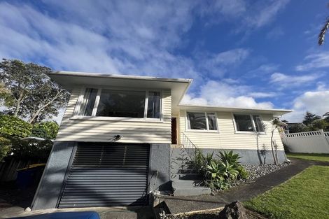 Photo of property in 25 Crompton Road, Massey, Auckland, 0614