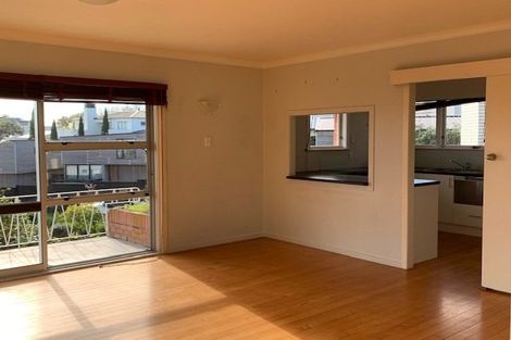 Photo of property in 3/264 Lake Road, Hauraki, Auckland, 0622