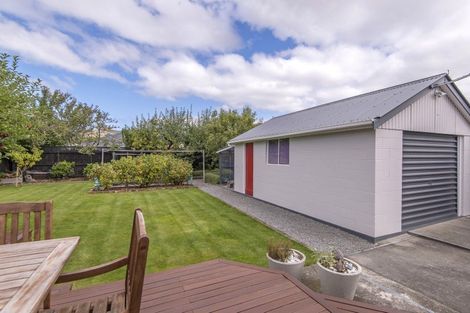 Photo of property in 80 Martin Avenue, Beckenham, Christchurch, 8023