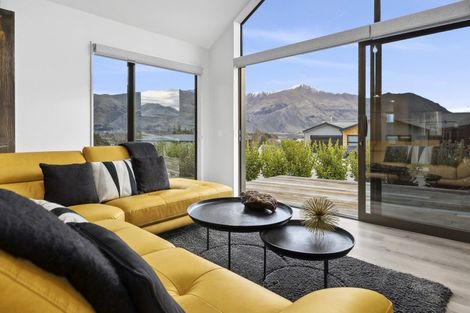 Photo of property in 47 Clearview Street, Wanaka, 9305