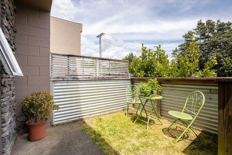 Photo of property in 5/57 Carrington Street, Lower Vogeltown, New Plymouth, 4310