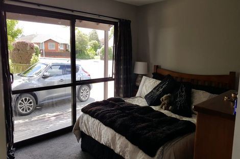 Photo of property in 4 Mallett Place, Halswell, Christchurch, 8025