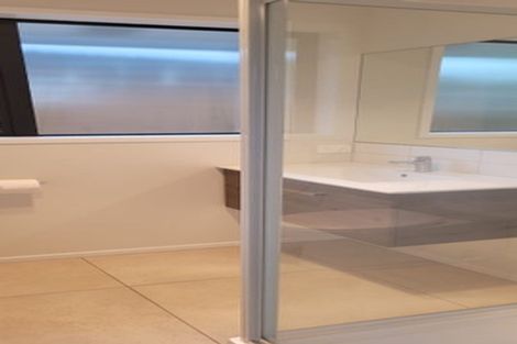 Photo of property in 1 Grapnel Lane, Whitby, Porirua, 5024