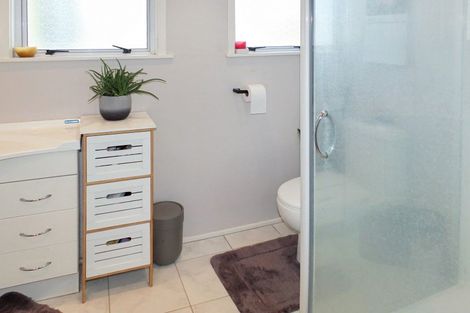 Photo of property in 11 Norbiton Road, Foxton, 4814