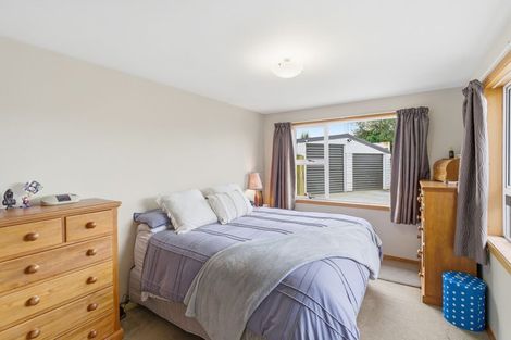 Photo of property in 16 Pethig Place, Halswell, Christchurch, 8025