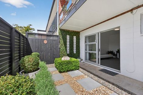 Photo of property in 3/8 Wolsley Avenue, Milford, Auckland, 0620